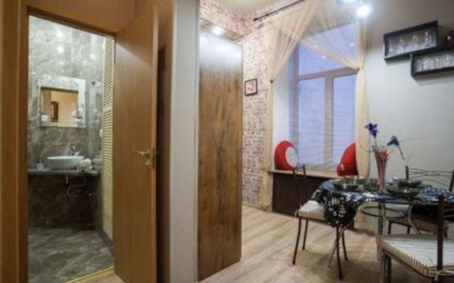 Апартаменты Двухкомнатные рядом с Эрмитажем