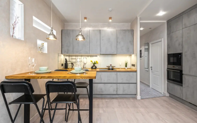 Апартаменты Бизнес с Балконом Elite Apartments