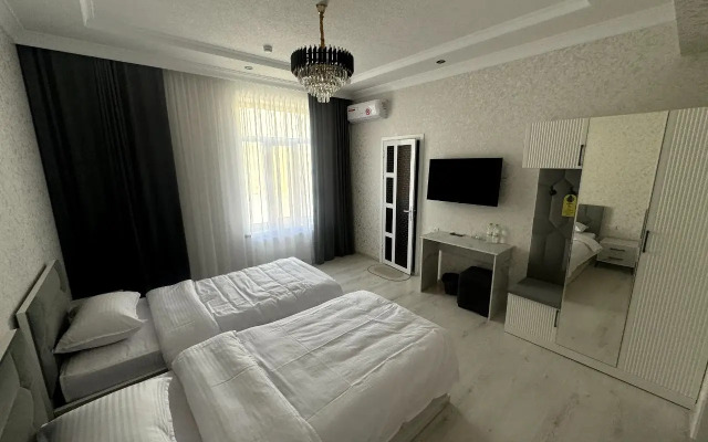 Afruza Guest House