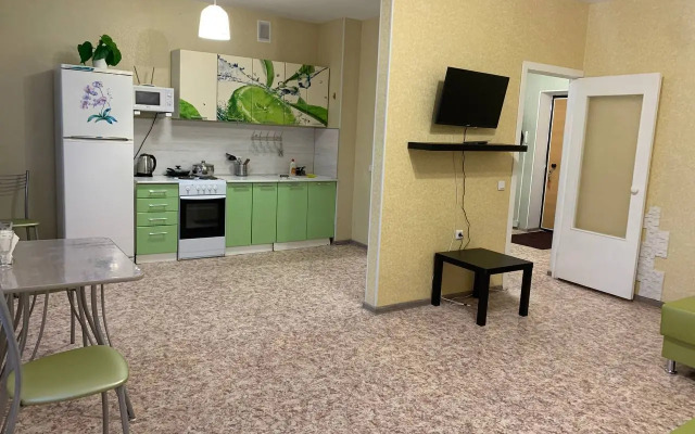 Na Komarova 8 Flat