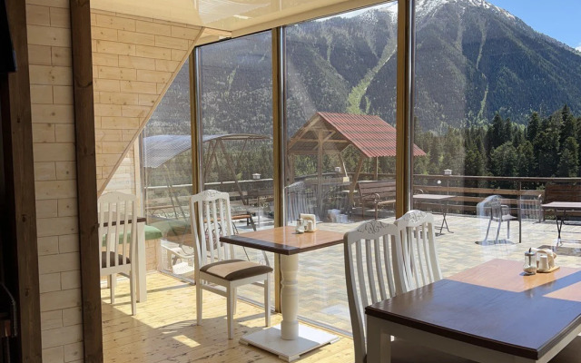 Shatun Hotel