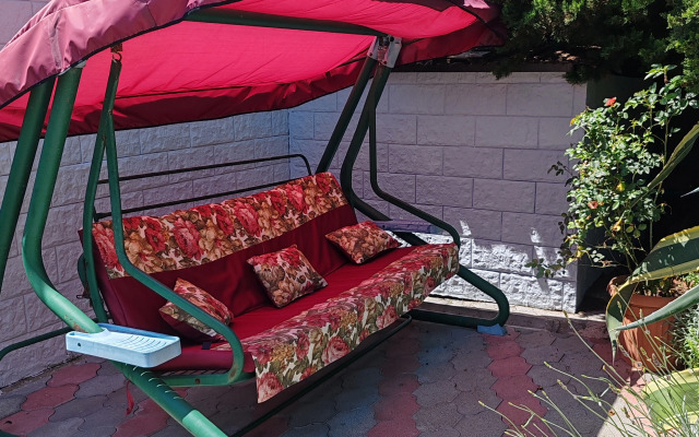 Gostevoy Dom na Tsitrusovoy