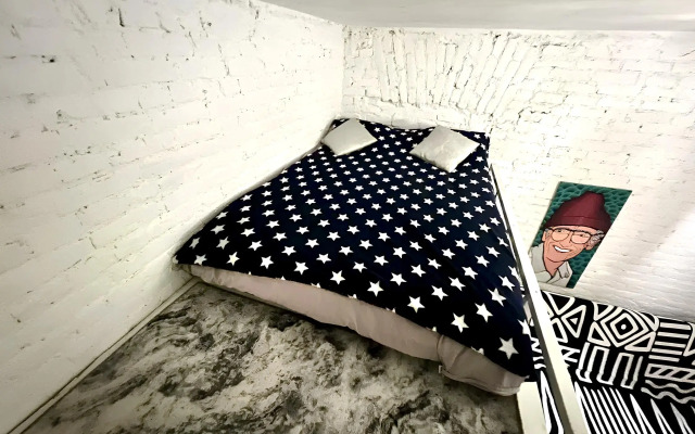 Квартира Просторная двухкомнатная квартира BombFlat на Достоевского