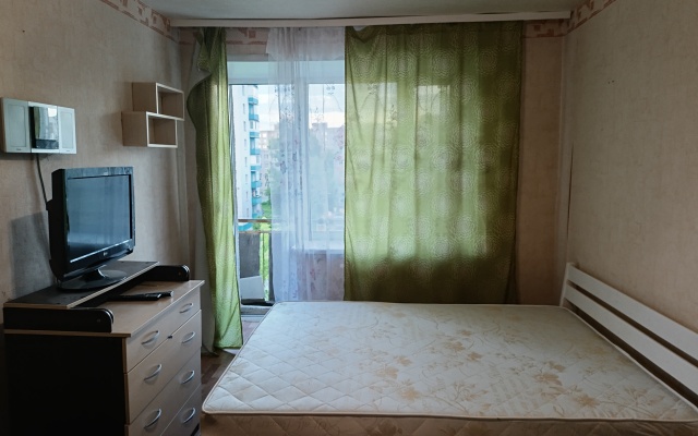 Na Suzdalskom Prospekte 21 Flat