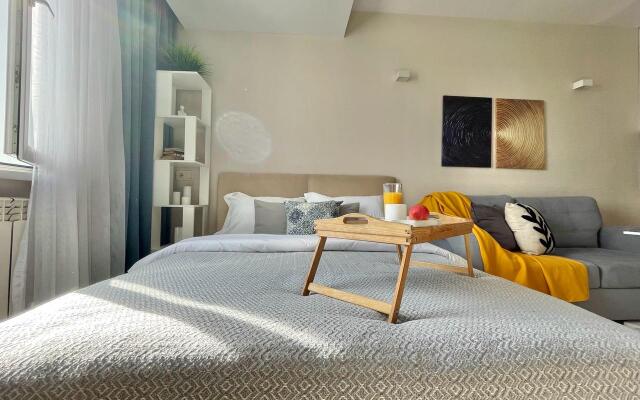 Апартаменты Студия День Ночь с Видом На Горы