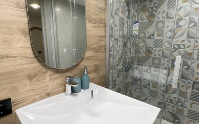 Apartamenty Dvukhurovnevye Clover Studio u metro Baumanskaya