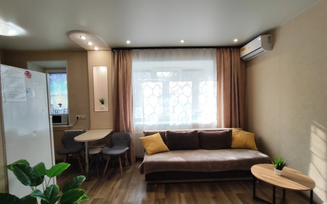 Апартаменты Уютная студия на Народном Владдом25