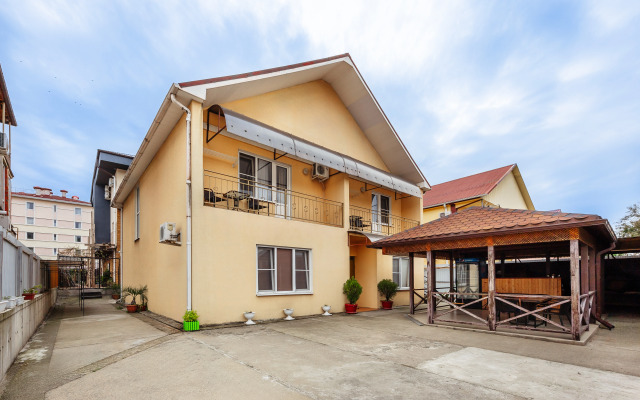 Inzhir Guest House