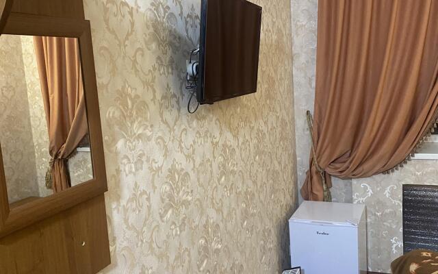 Sholkovy Put Hotel