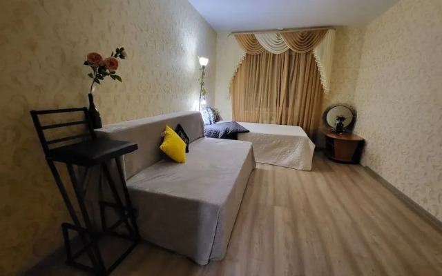 Dvukhkomnatnaya V Novom Dome Flat