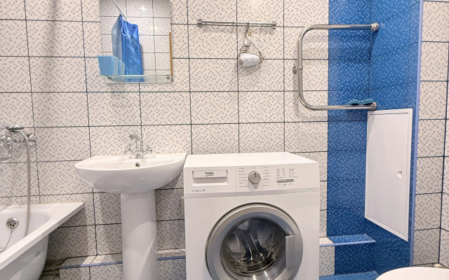 Квартира на Вячеслава Клыкова 80