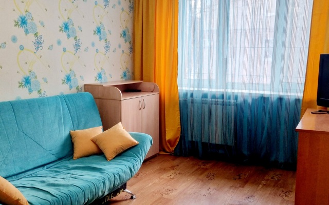 Квартира Рядом с Городским Стадионом