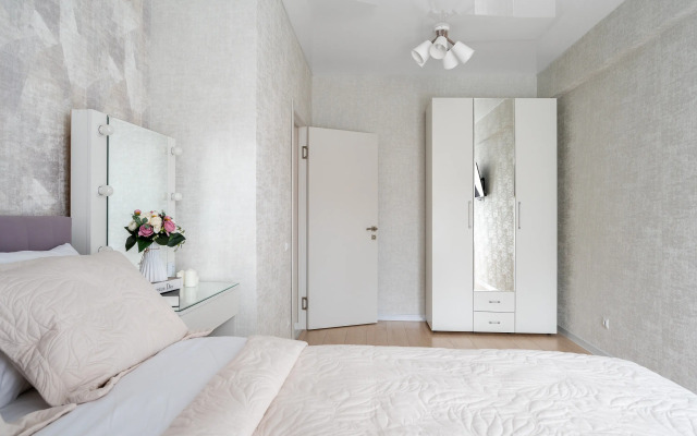 Svetlaya s panoramnymi oknami. MPS 82 Flat