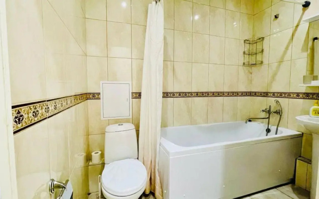 MichelLen near Prosveshcheniya Avenue metro station Flat