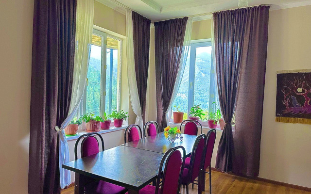 Les i Gory Guest house