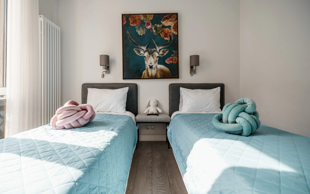 Roskoshnye Dvukhkomnatnye U Moskovskogo Vokzala Apartments