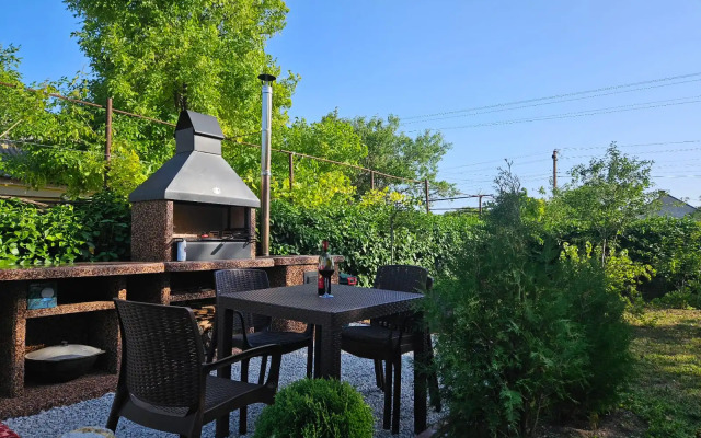 Частный Дом село Громово - пляж Беляус