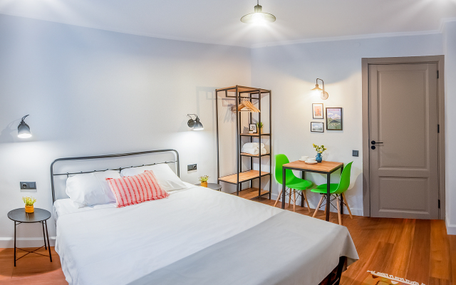 Hb Apartments Hill House Mini-Otel