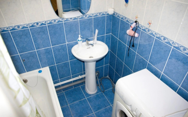 dvuhkomnatnye LYuKS na 8 etazhe Barbaris  Apartments LUX