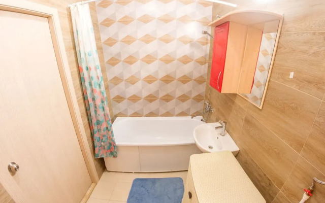 Апартаменты на Революции 48В