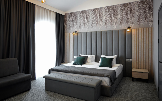 Dynasty Hotel & SPA