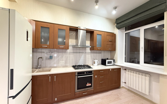 Апартаменты Уютные трехкомнатные в самом сердце города