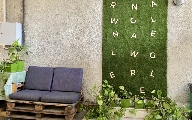 Green Wall Guest house