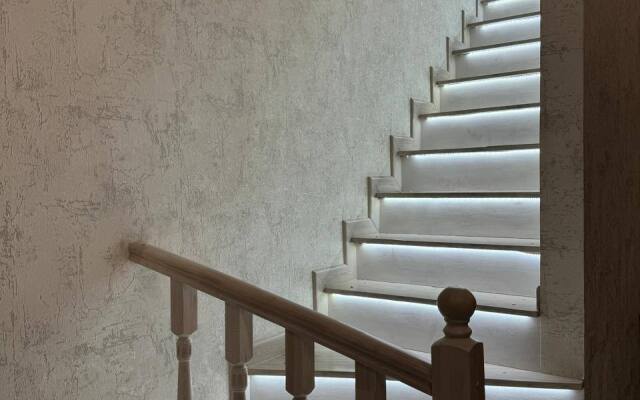 Частный Дом Дом в Центре