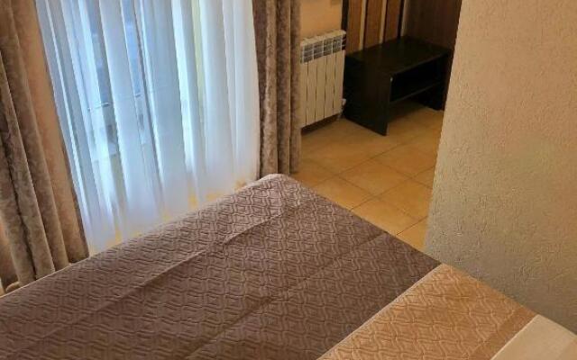 Kami Mini-Hotel