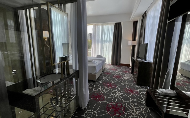 Гранд Отель Сухум