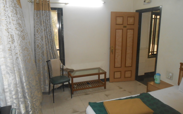 Pooja International Hotel