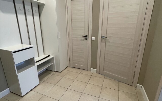 Yuzhny Val 16-1a Flat