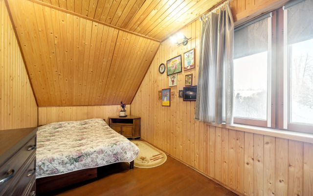 V Ostovkakh - 134 Metra Guest House