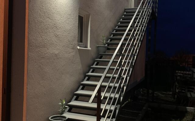 Kiparis Guest house