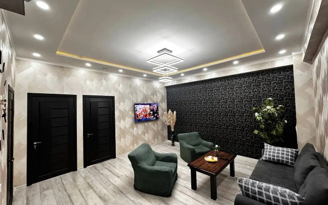 S Udobnym Raspolozheniem Flat