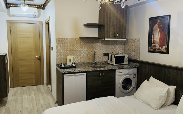 Отель Borancik Suites