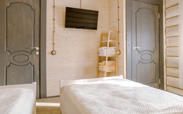 Paratunka Guest House