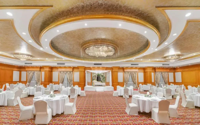 Отель Tolip Aswan