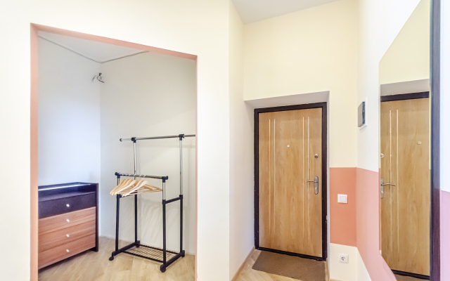 Апартаменты 1-к квартира на Санфировой 99 (с джакузи)