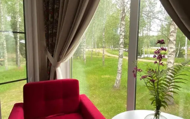 Семейный отель Лесной берег