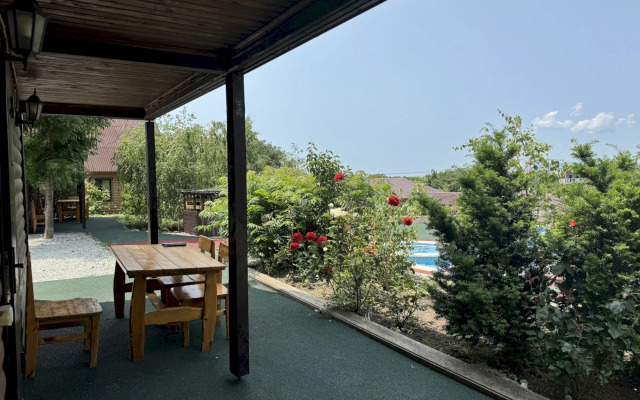 Частный Дом 604 с Балконом Рядом с Пляжем