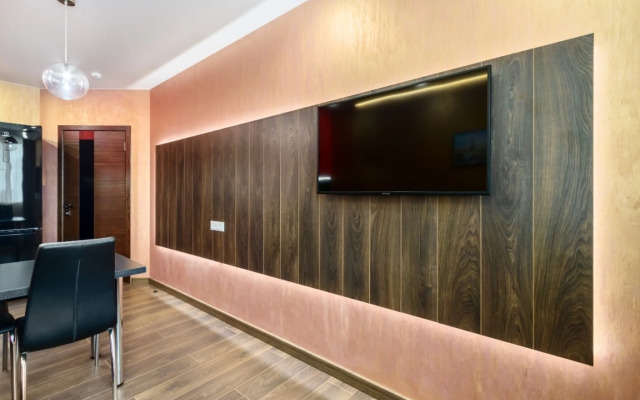 Апартаменты Дом у Дона Двухкомнатные с видом на Дон (14 этаж)