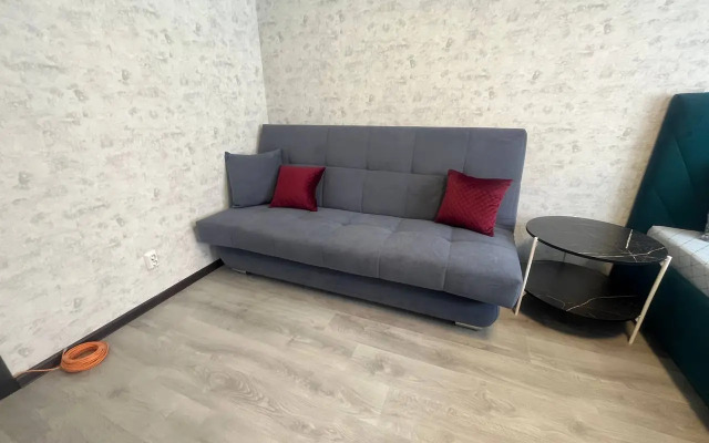 Flat Uyutnaya Kvartira V Novom Dome