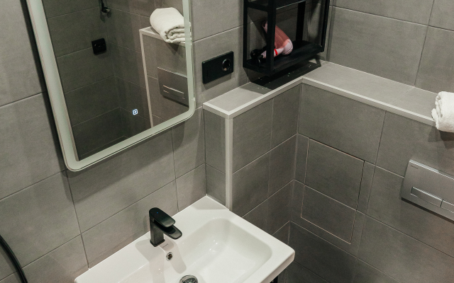 Квартира Стильная Студия с Джакузи Рядом с ЖД Вокзалом