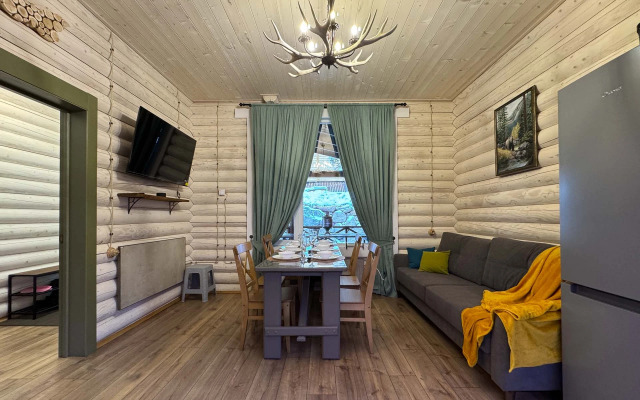 Частный дом У друзей сруб