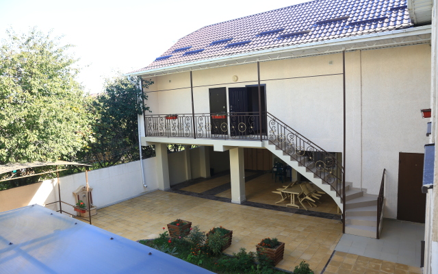 Отель Адмирал