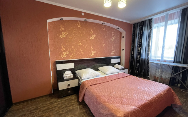 Апартаменты трехкомнатные 050 по ул. Красноармейская, д. 100