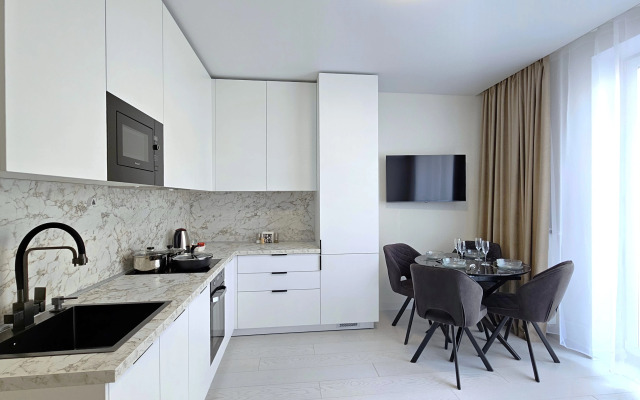 Dobryij dom ryadom s RZhD-meditsina Apartments