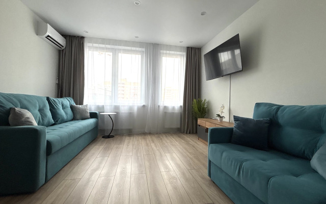 Квартира BestHome Евродвушка стильная светлая в центре города