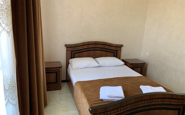Kristina Guest House
